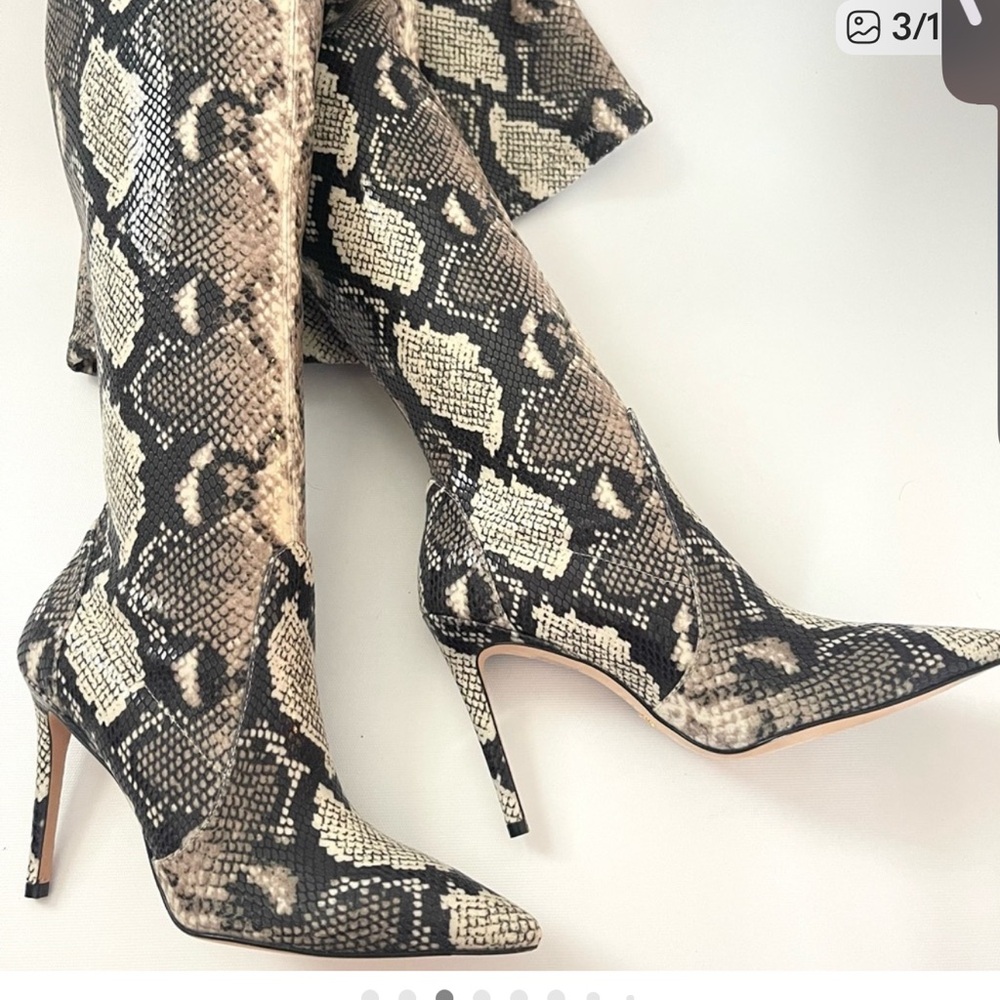 Stuart Weitzman Black and Cream Python Print Boot… - image 3